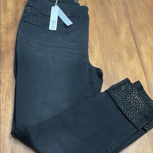 NWT Chicos Black Jegging Jeans with Stone Cuffs Sz 1.5 or 10